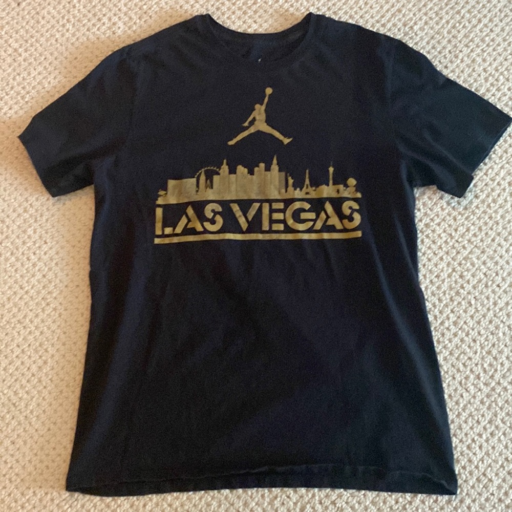 Air Jordan Las Vegas shirt men’s medium